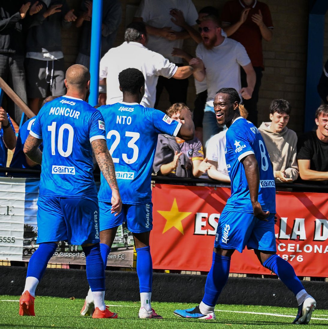 Junior's strike keeps the points at the Eyrie
