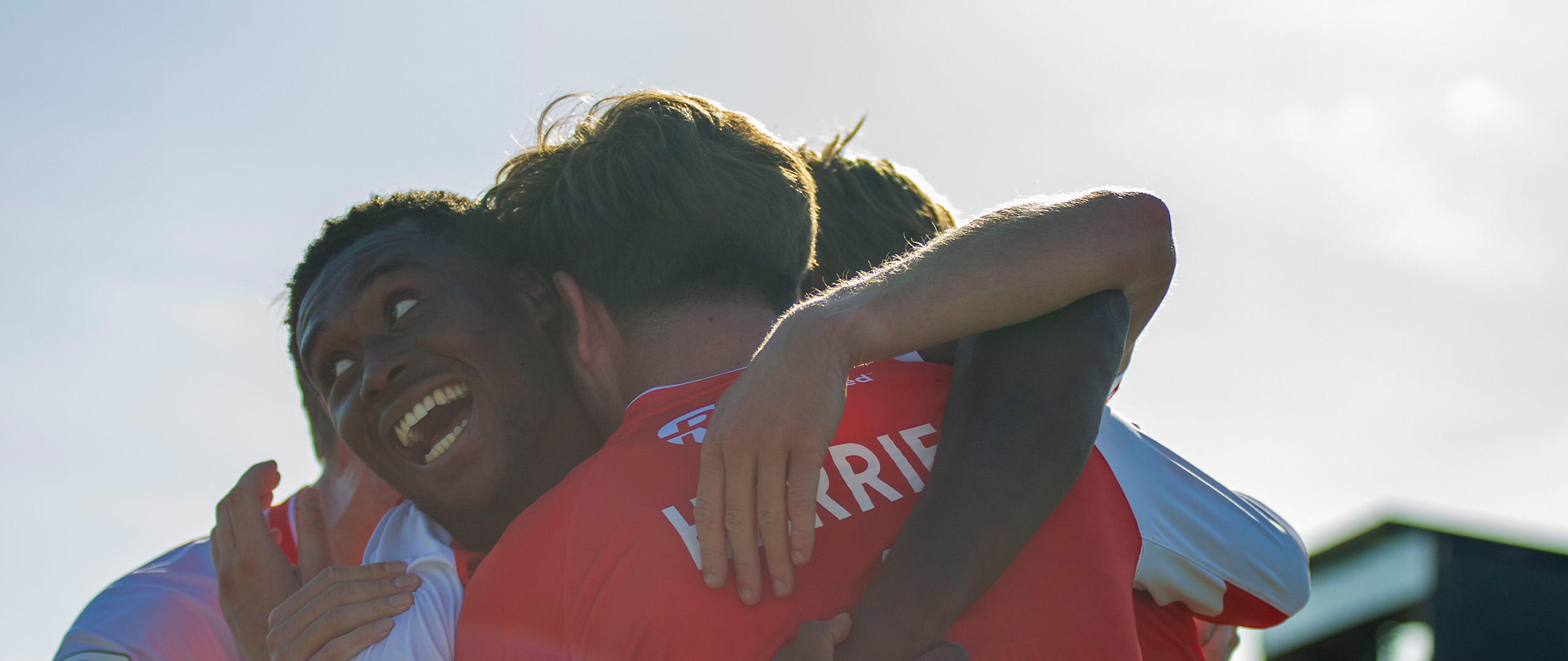 Highlights: Wealdstone 1-4 Harriers
