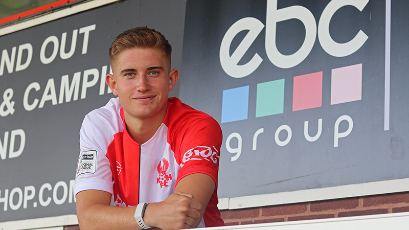 Louis Francis signs