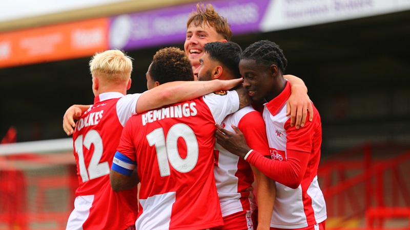 Recap: Reds shine against Radcliffe